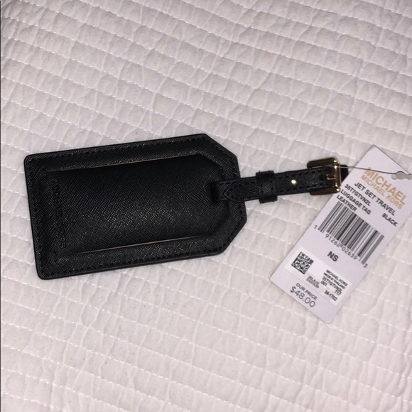 Michael Kors Accessories - NWT Authentic Michael Kors luggage tag